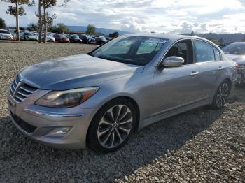  Salvage Hyundai Genesis