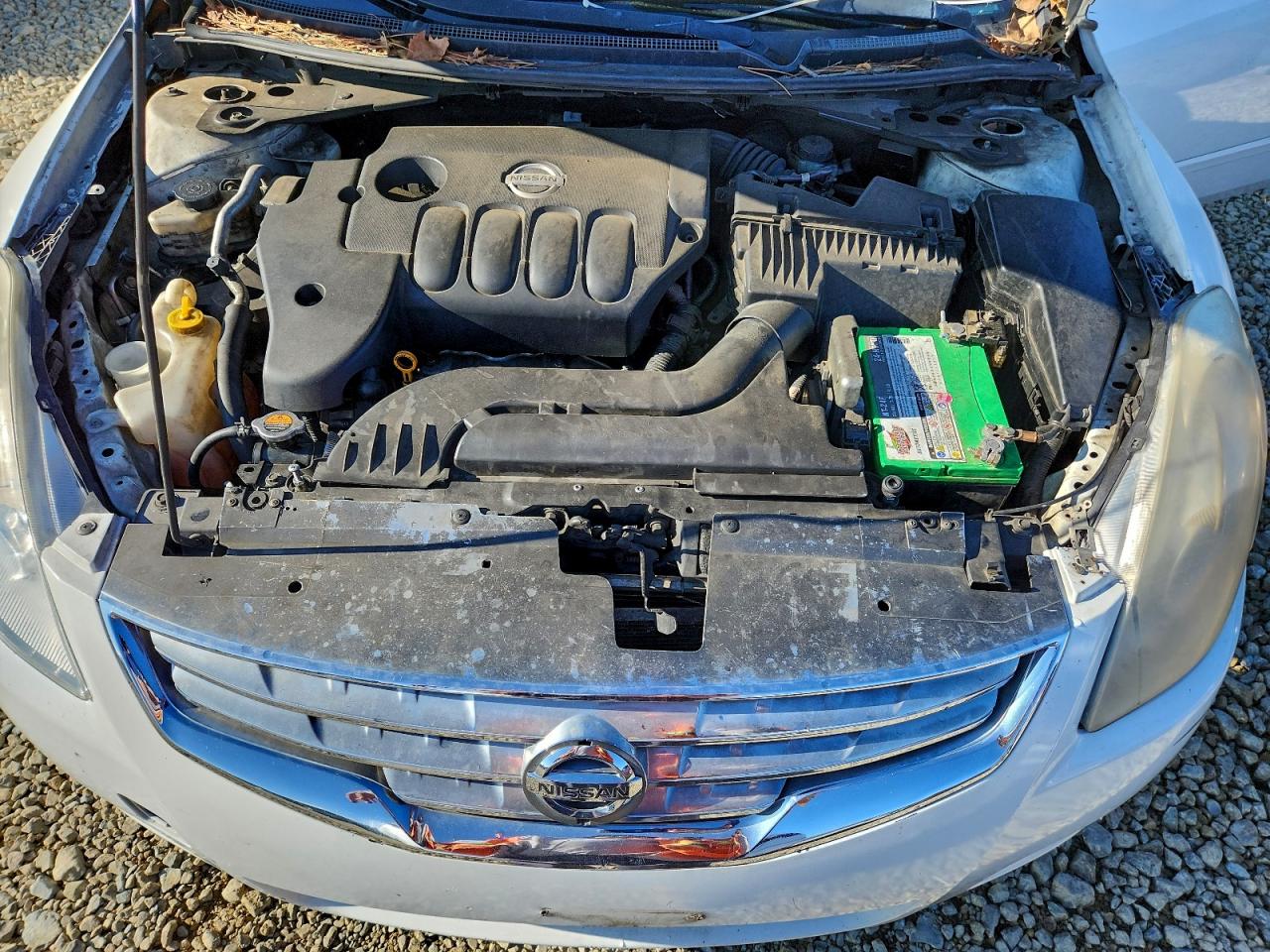 Nissan Altima Base Image 7