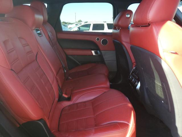 Land Rover Range Rover Hse Dynamic Image 12