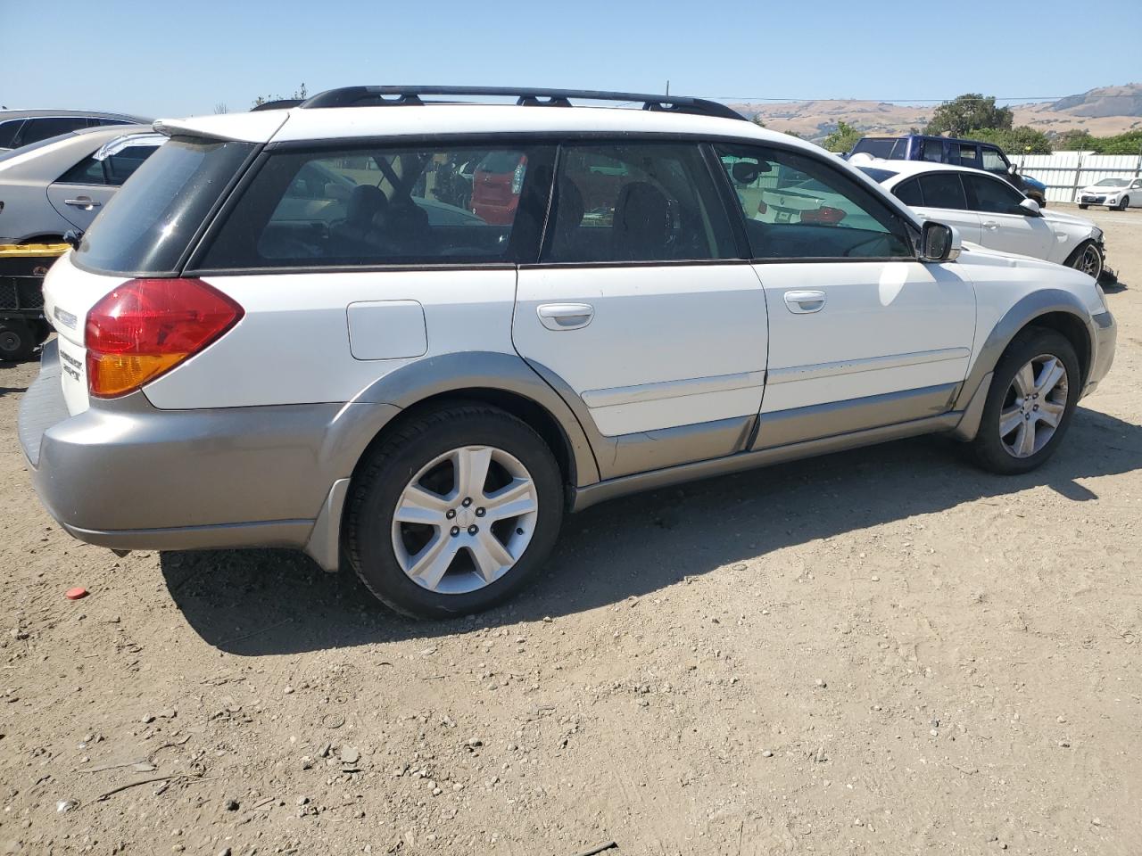 Subaru Legacy Outback 2.5 Xt Limited Image 4