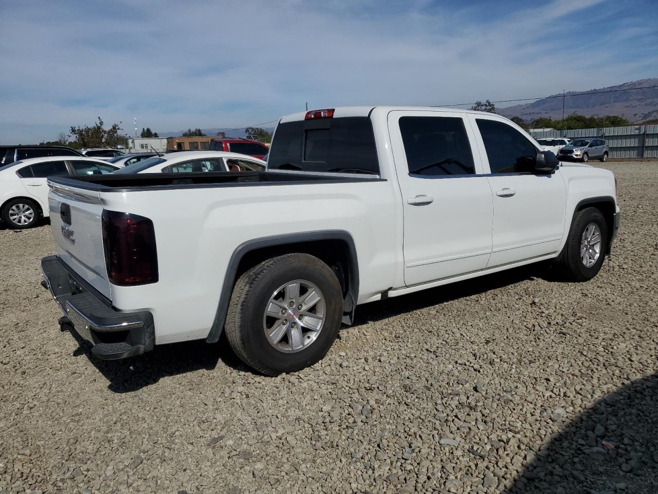 GMC Sierra C1500 Sle Image 6