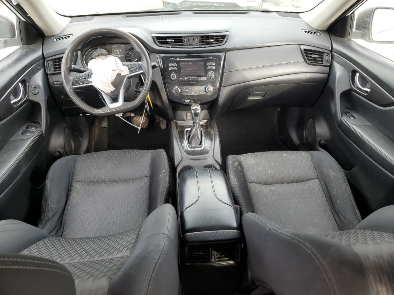 Nissan Rogue S Image 11