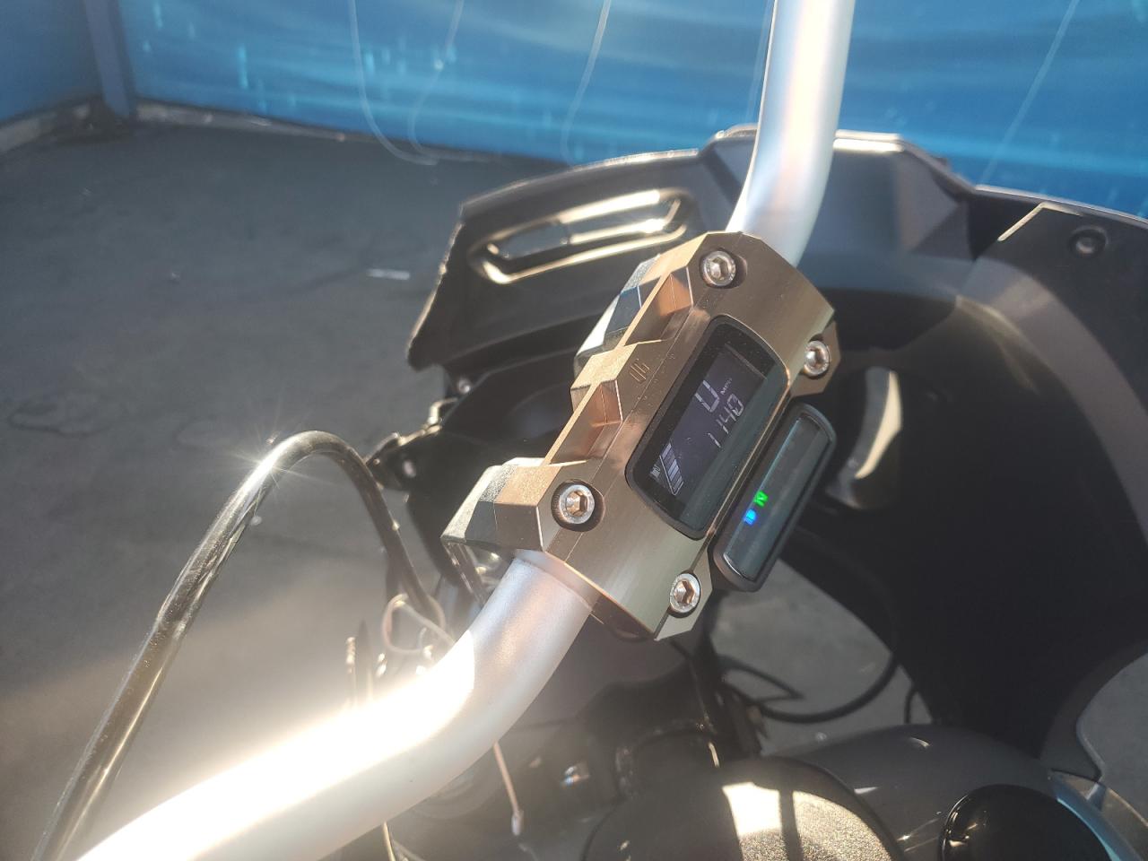 Harley-Davidson Fxlrst Image 7