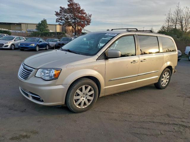  Salvage Chrysler Minivan