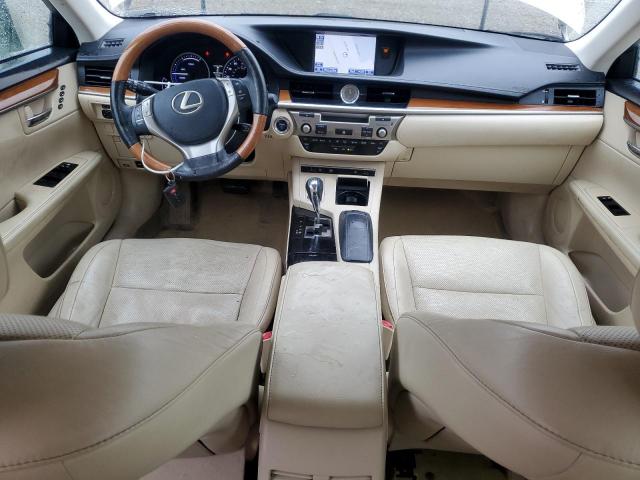 Lexus Es 300h Image 4
