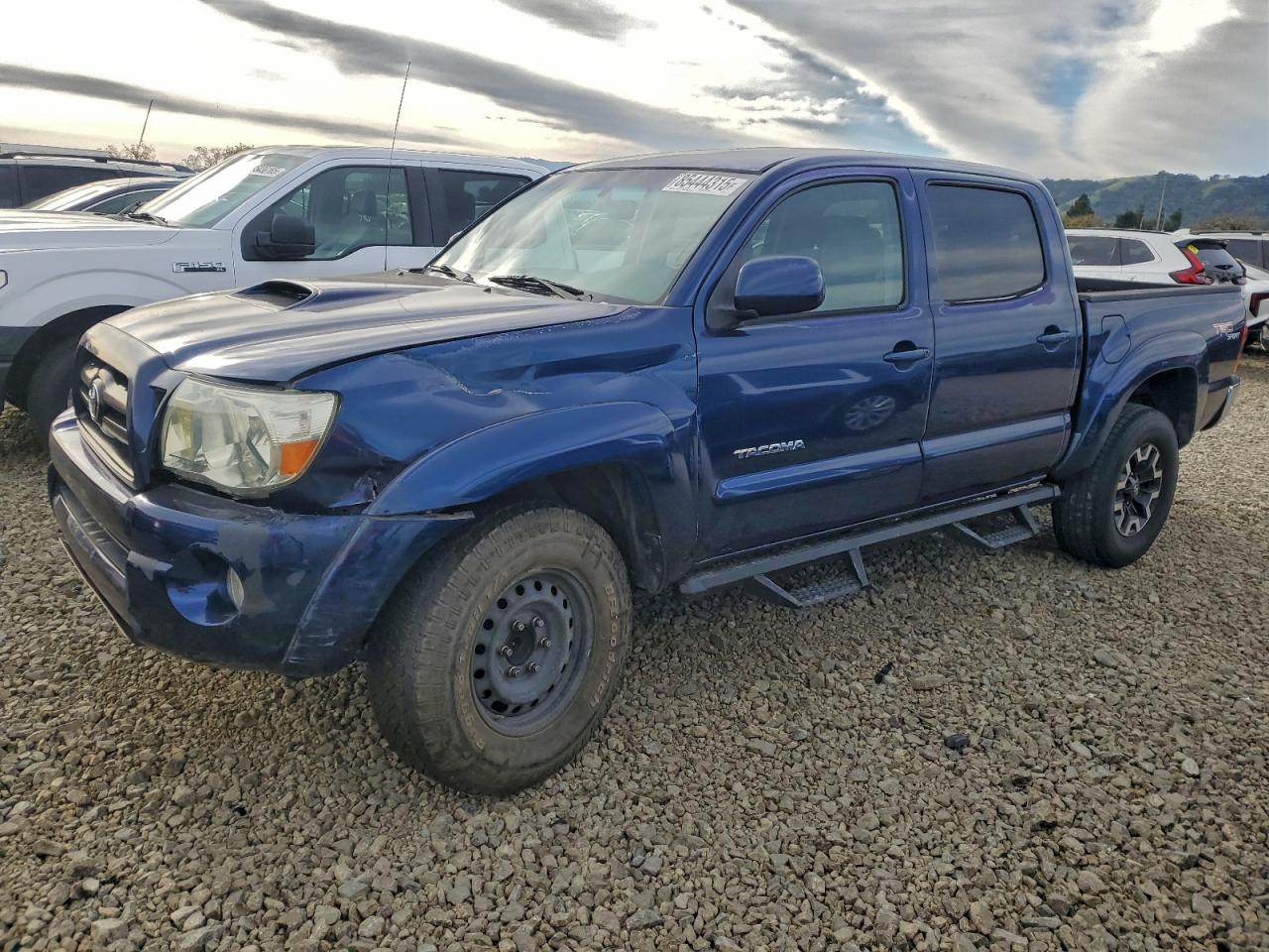 Toyota Tacoma Double Cab Prerunner Image 1