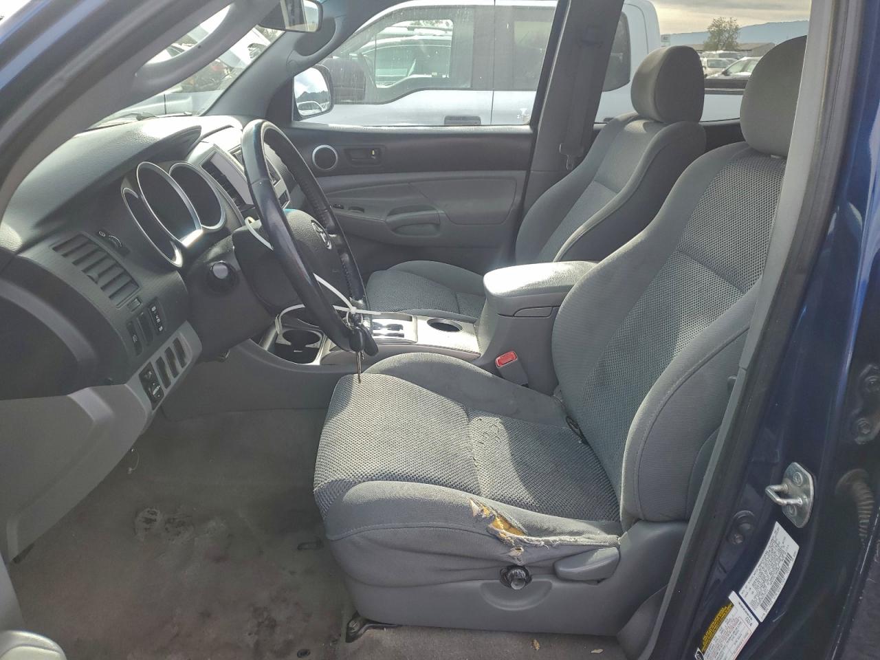 Toyota Tacoma Double Cab Prerunner Image 7