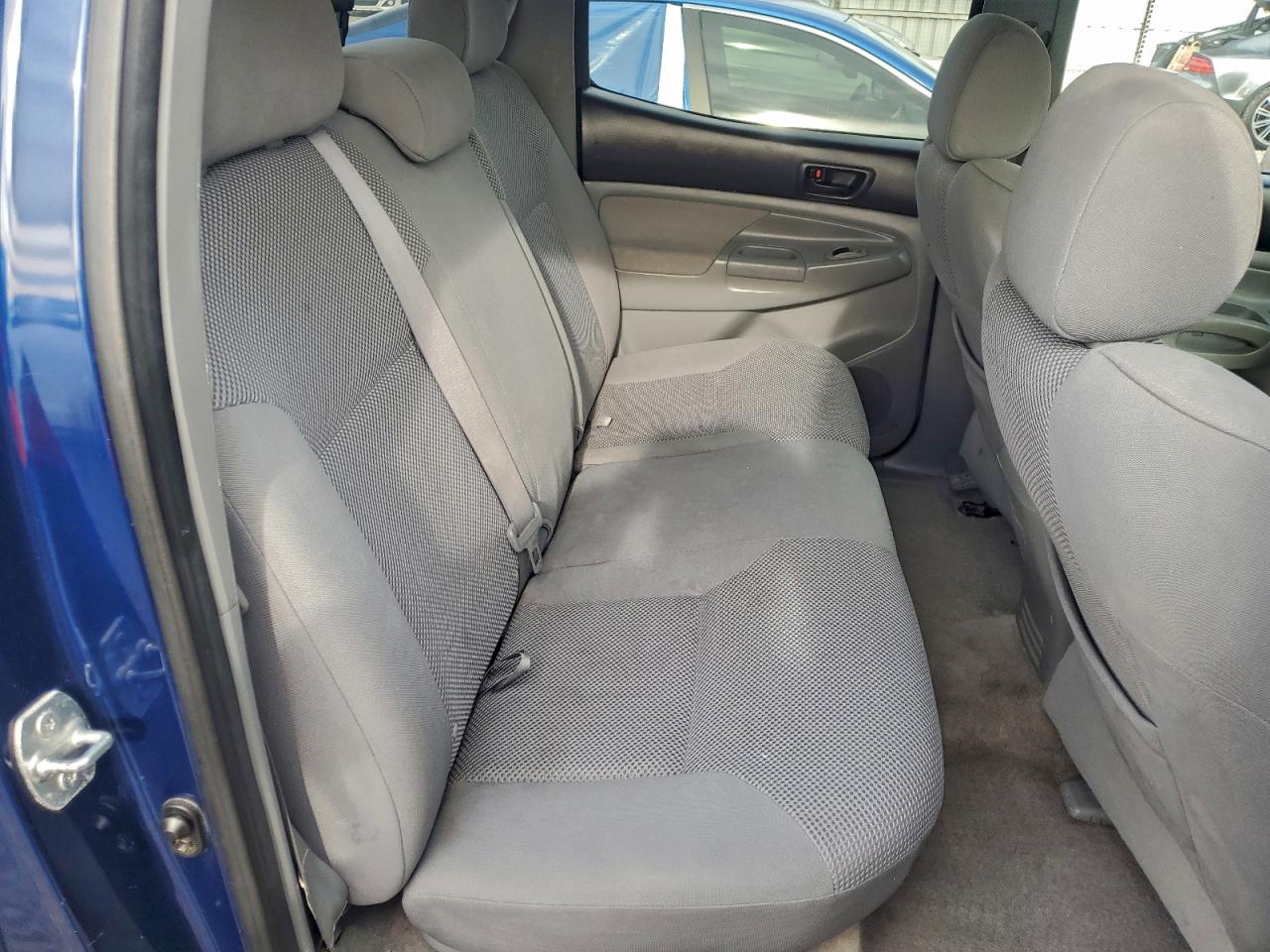 Toyota Tacoma Double Cab Prerunner Image 9