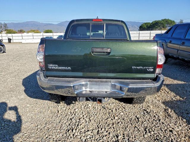 Toyota Tacoma Double Cab Prerunner Image 9