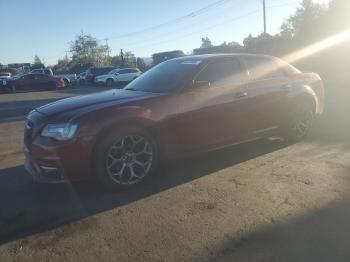  Salvage Chrysler 300