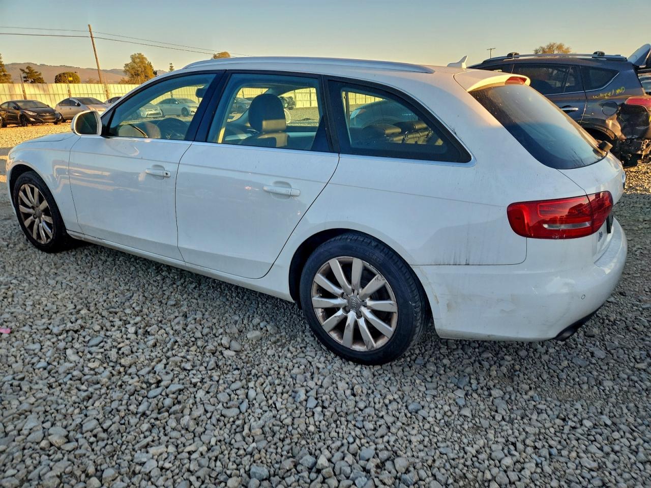 Audi A4 Premium Plus Image 2