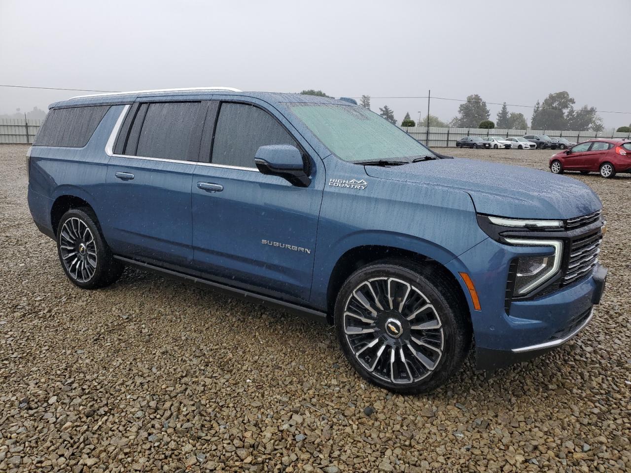 Chevrolet Suburban K1500 High Country Image 3