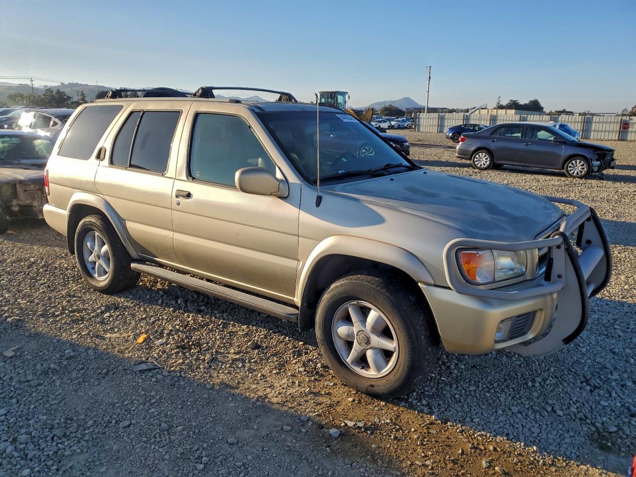 Nissan Pathfinder Le Image 12
