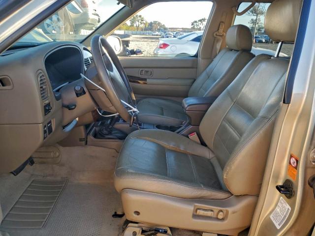 Nissan Pathfinder Le Image 11