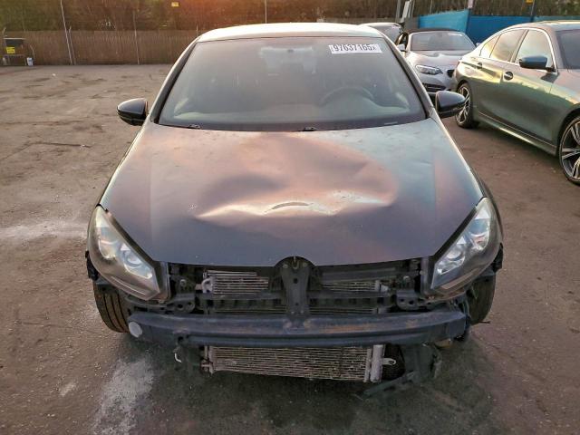 Volkswagen GTI Image 5