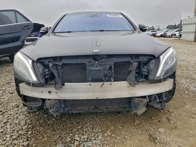 Mercedes-Benz S-Class 550 Image 7