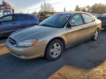  Salvage Ford Taurus