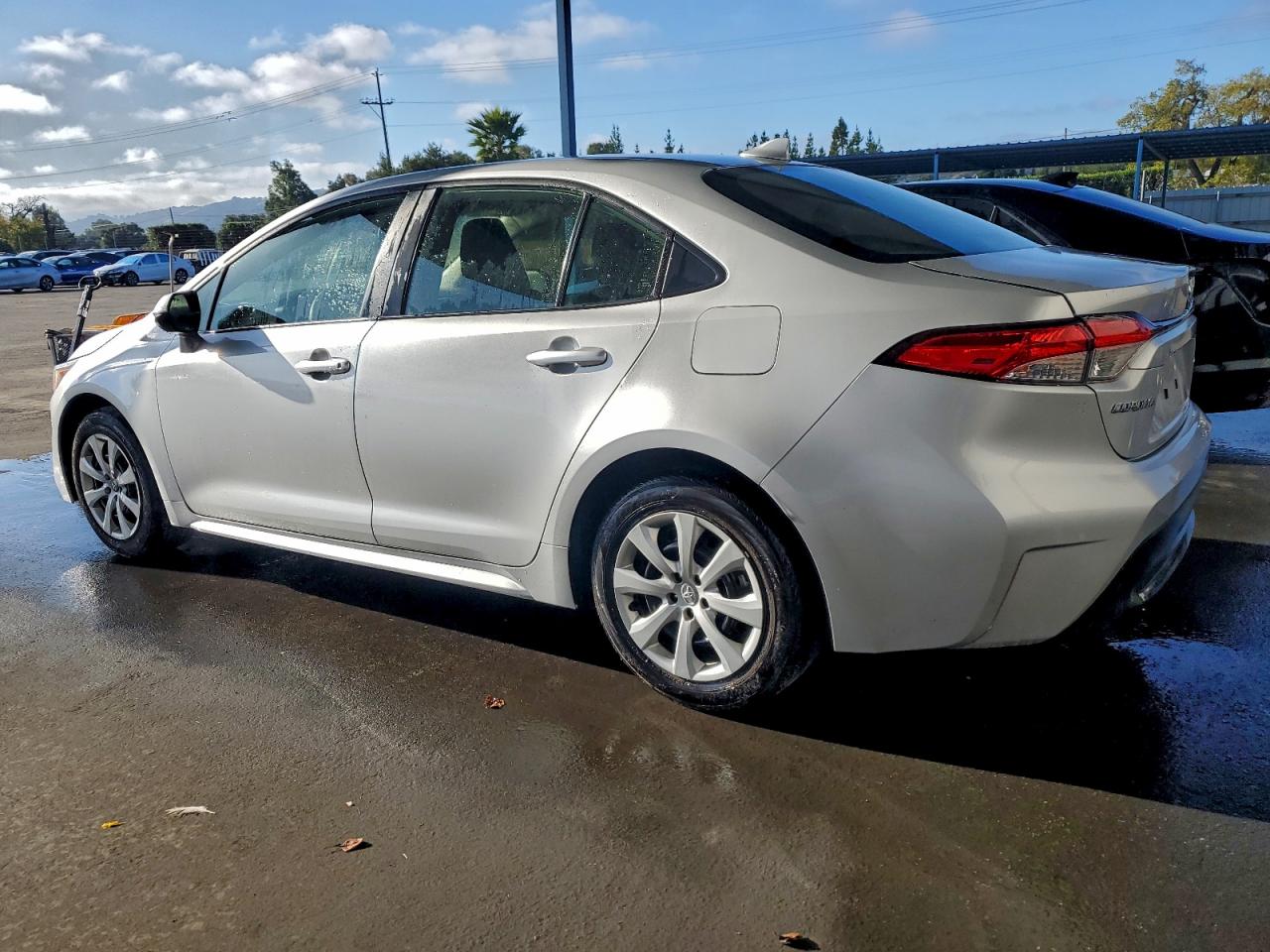 Toyota Corolla Le Image 5