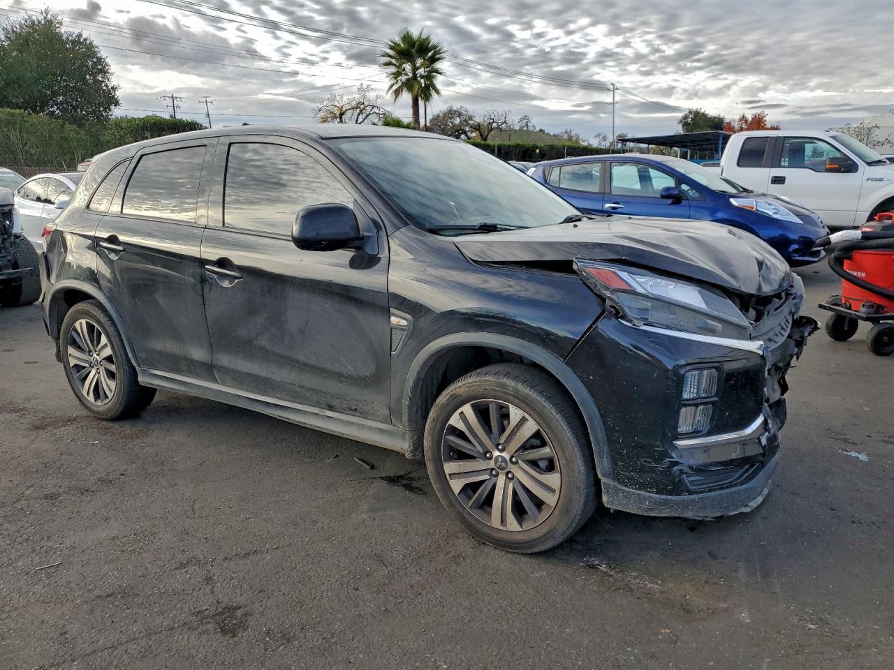 Mitsubishi Outlander Es Image 12