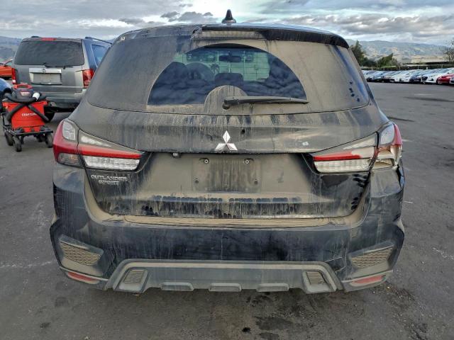Mitsubishi Outlander Es Image 2