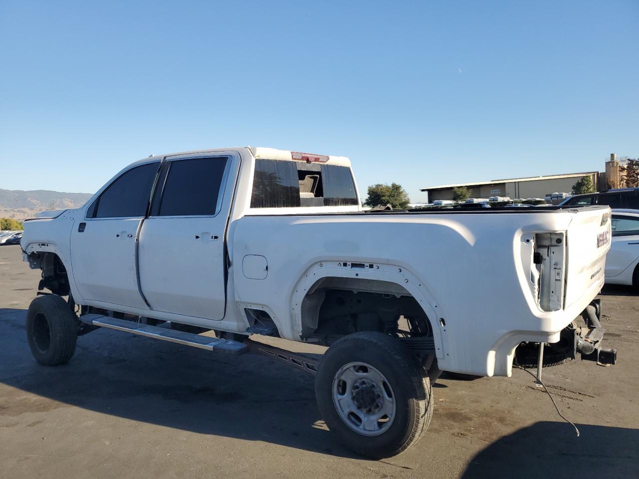 GMC Sierra K2500 Denali Image 6