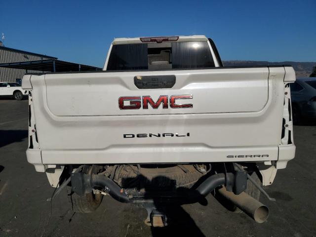 GMC Sierra K2500 Denali Image 12