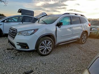  Salvage Subaru Ascent
