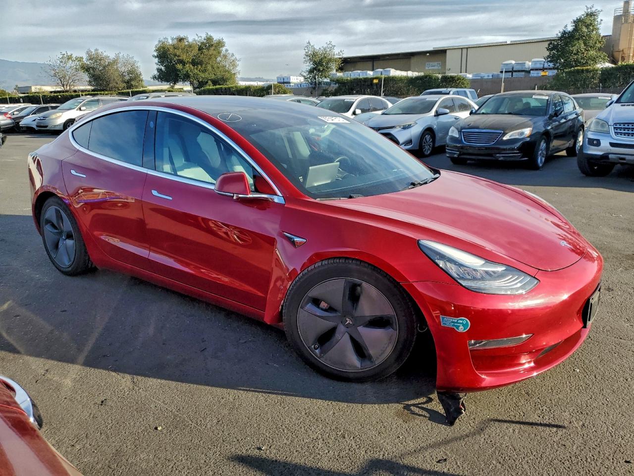 Tesla Model 3 Image 7