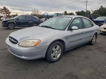  Salvage Ford Taurus