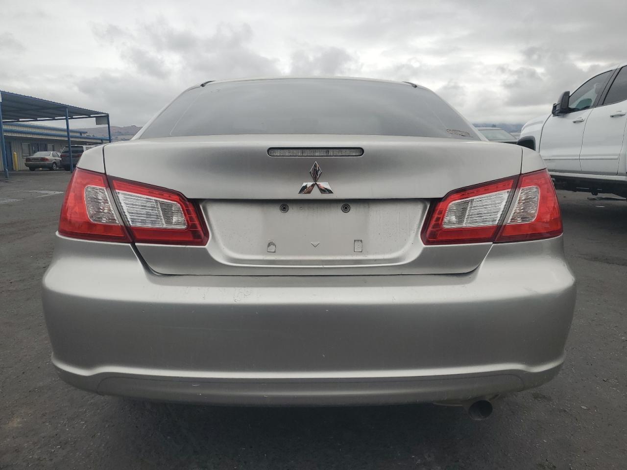 Mitsubishi Galant Es Image 11