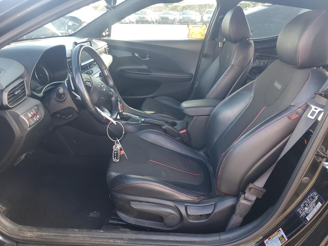 Hyundai VELOSTER Base Image 4