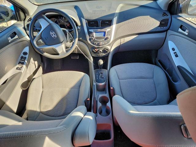 Hyundai ACCENT Gls Image 2