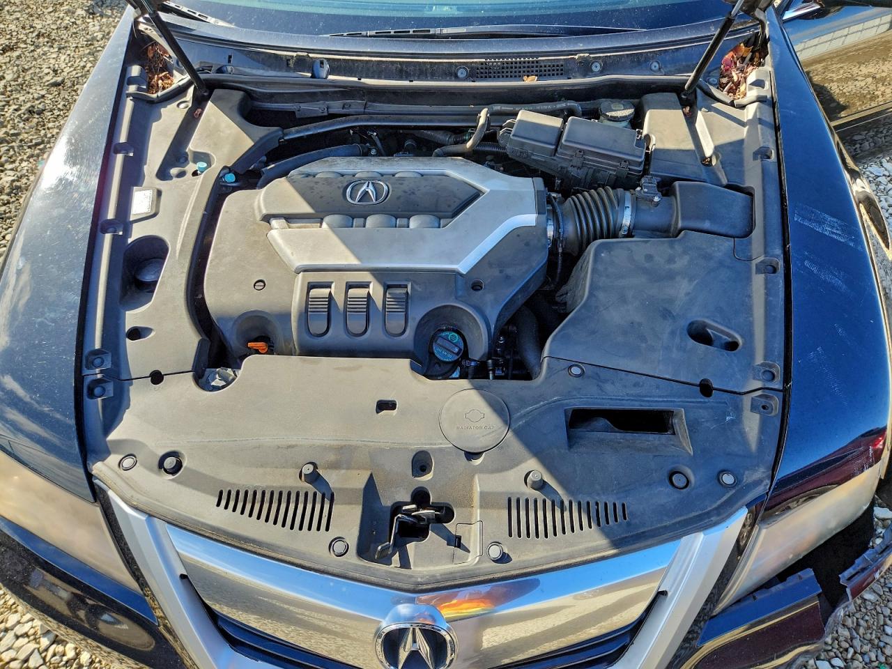 Acura RL Image 12