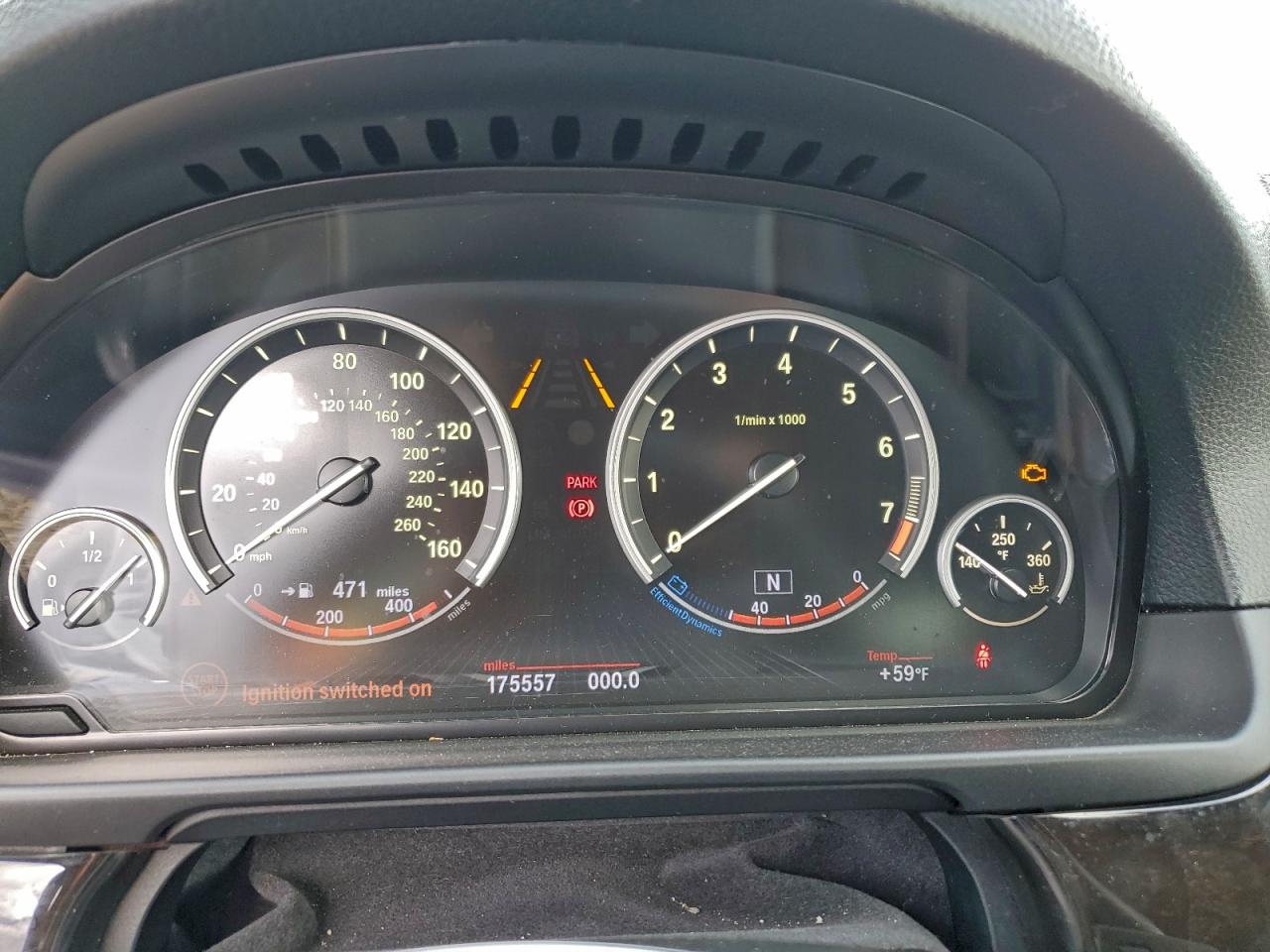 BMW 5 Series Xi Image 8