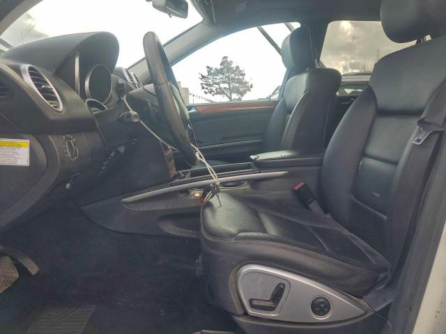 Mercedes-Benz M-Class 350 Image 6