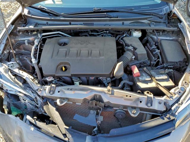 Toyota Corolla L Image 9