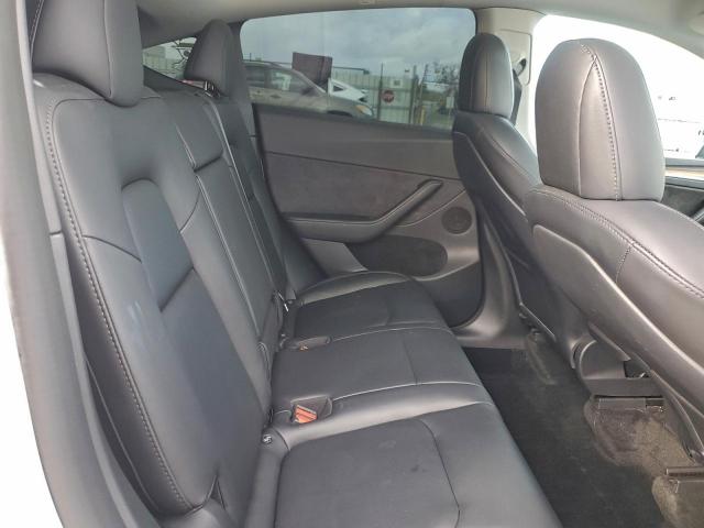 Tesla Model Y Image 10