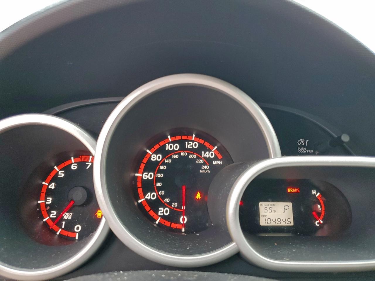 Pontiac Vibe Image 5