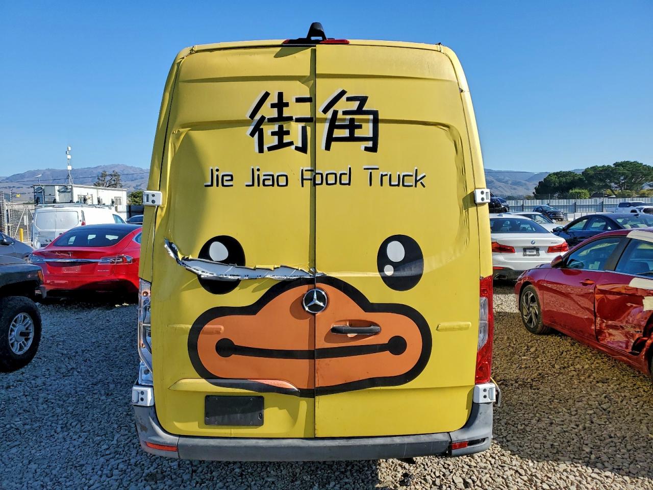 Mercedes-Benz Sprinter 2500/3500 Image 13