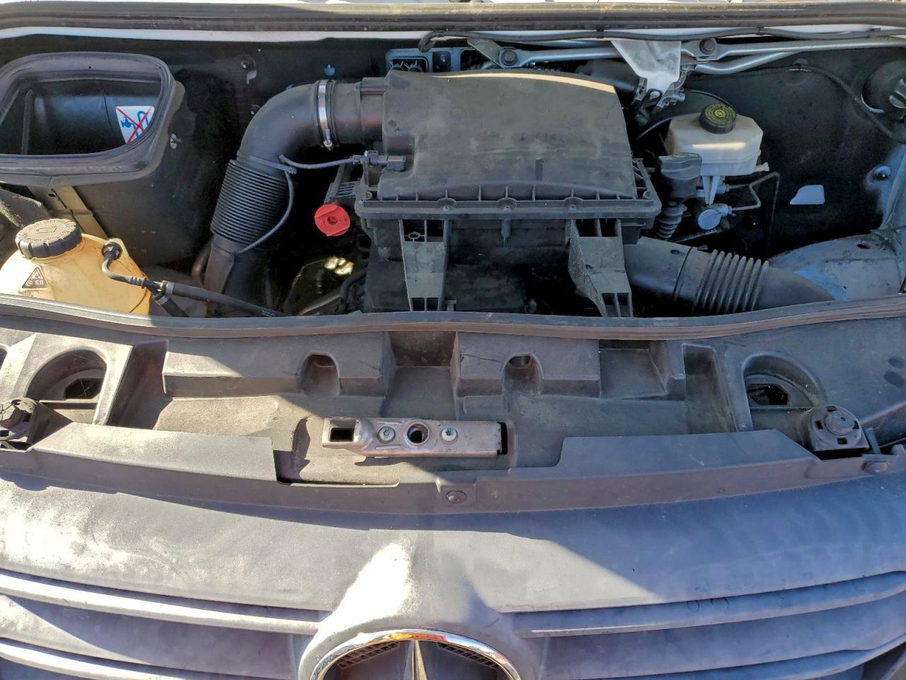 Mercedes-Benz Sprinter 2500/3500 Image 10