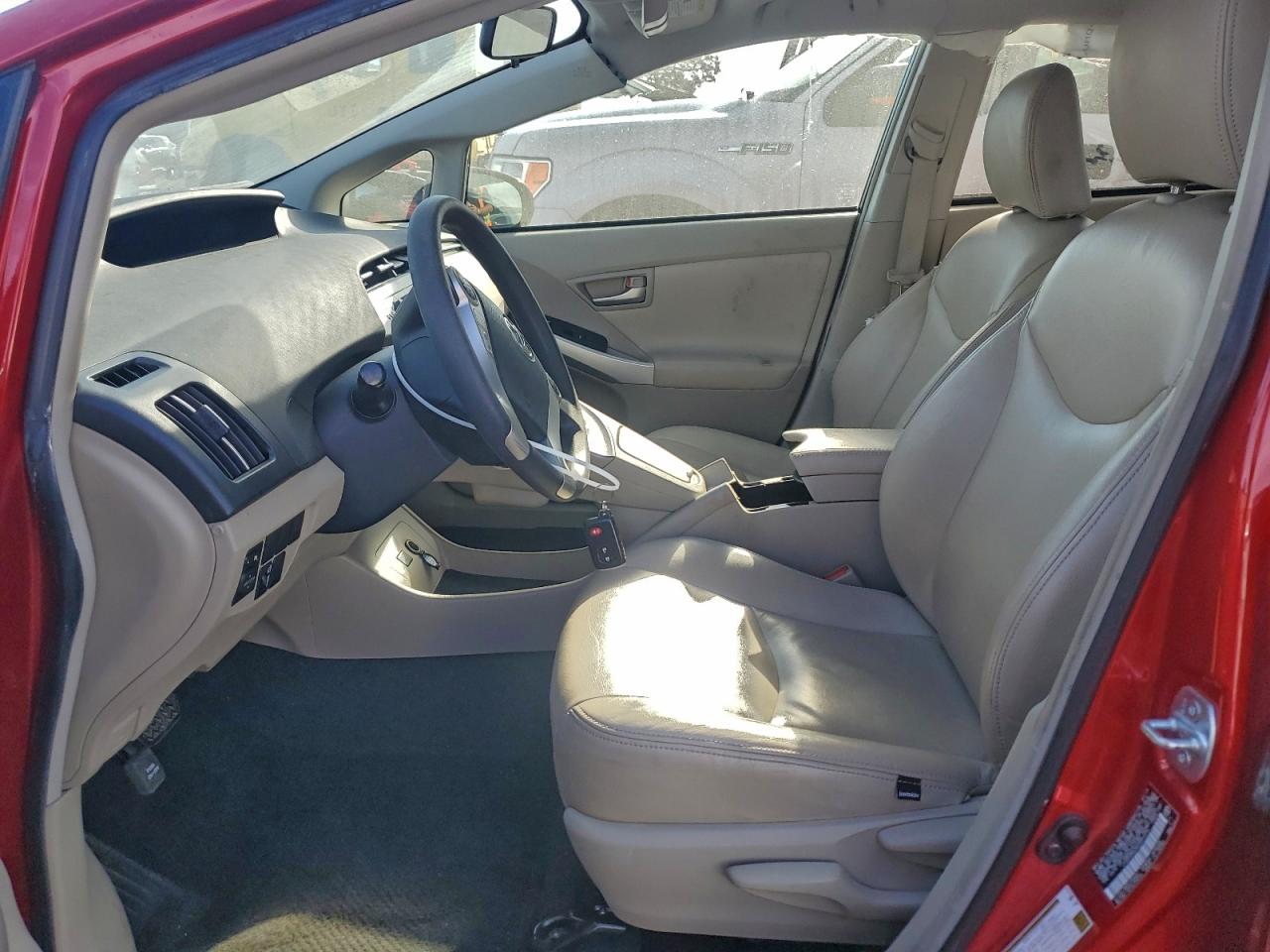 Toyota Prius Image 3