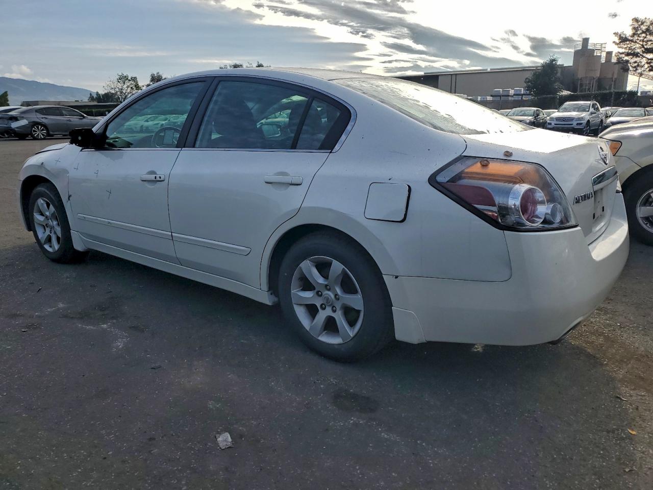 Nissan Altima 2.5 Image 5