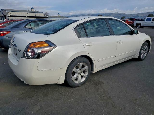 Nissan Altima 2.5 Image 6