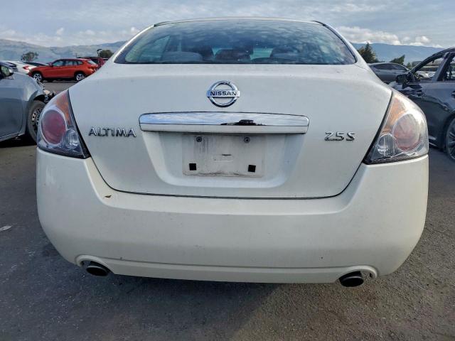 Nissan Altima 2.5 Image 7
