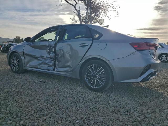 Kia Forte Gt Line Image 2