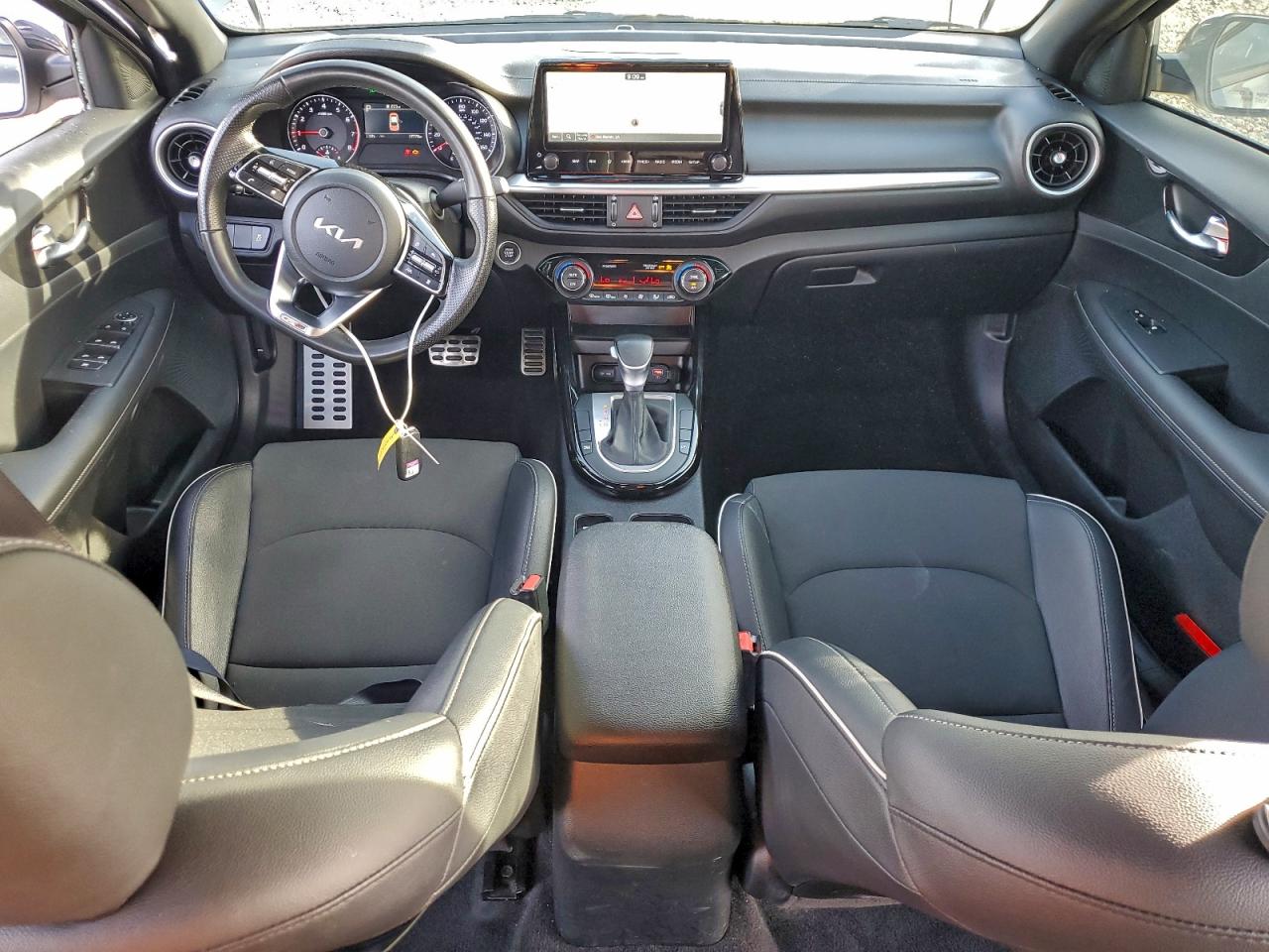 Kia Forte Gt Line Image 10