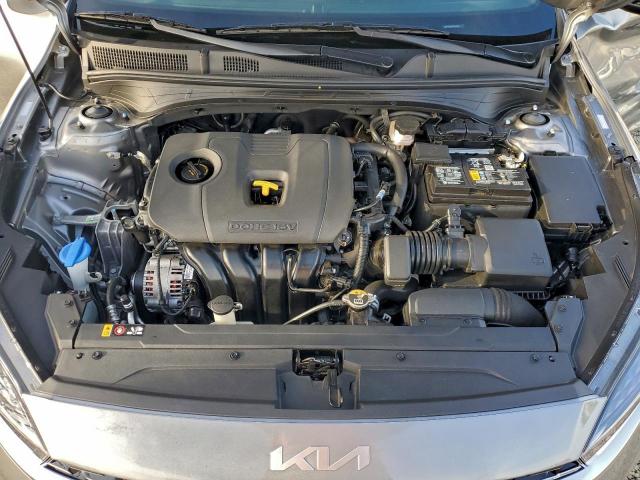 Kia Forte Gt Line Image 9