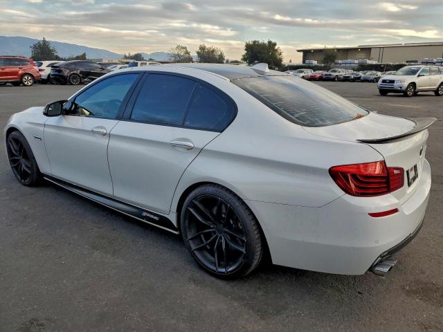 BMW 5 Series I Image 2