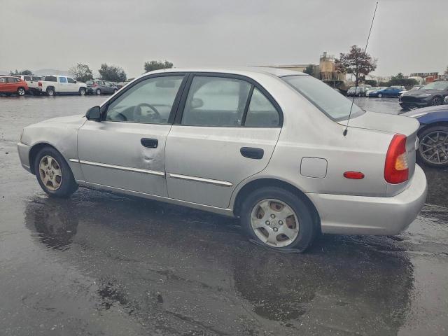 Hyundai ACCENT Gl Image 11