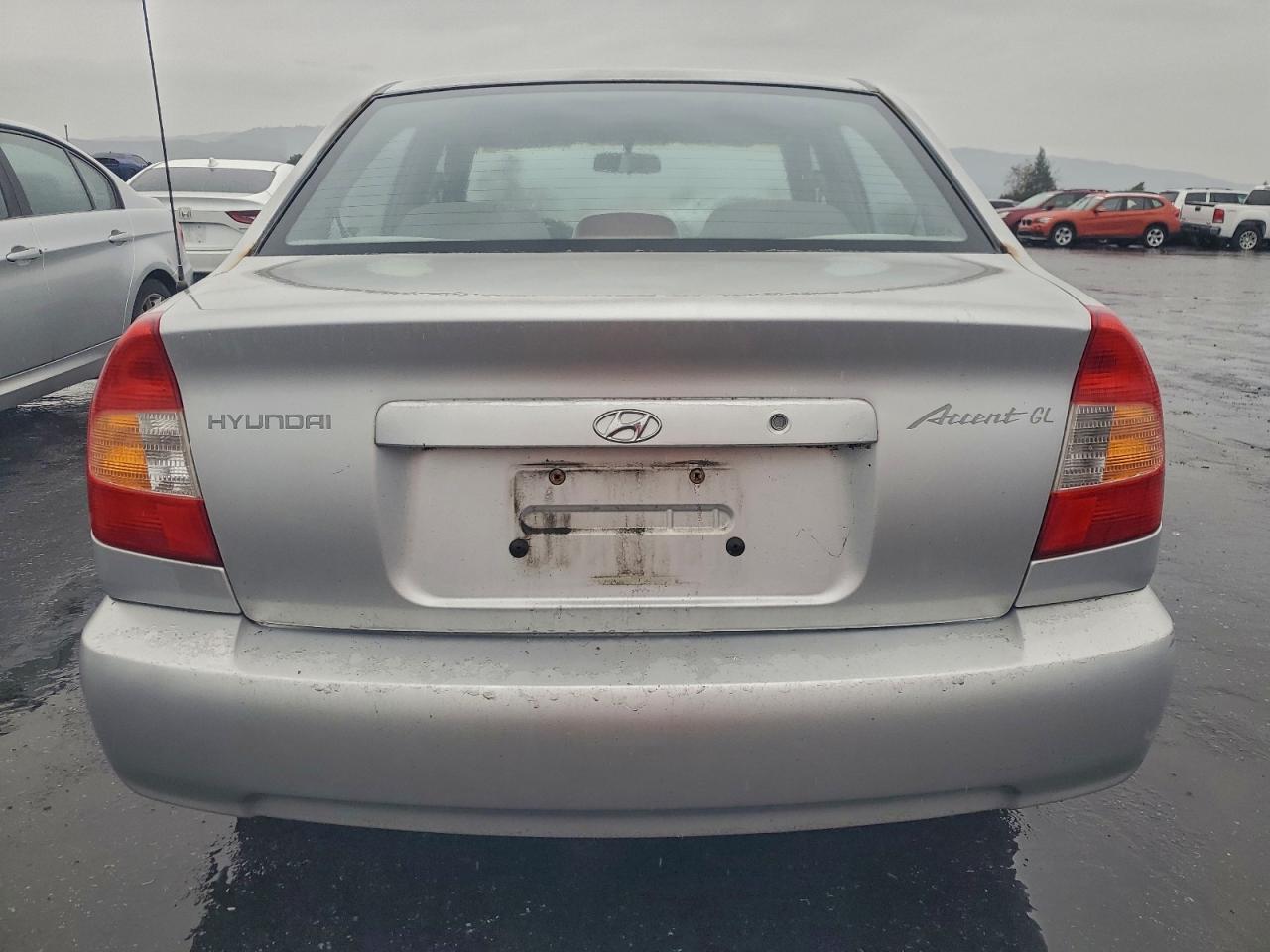 Hyundai ACCENT Gl Image 12